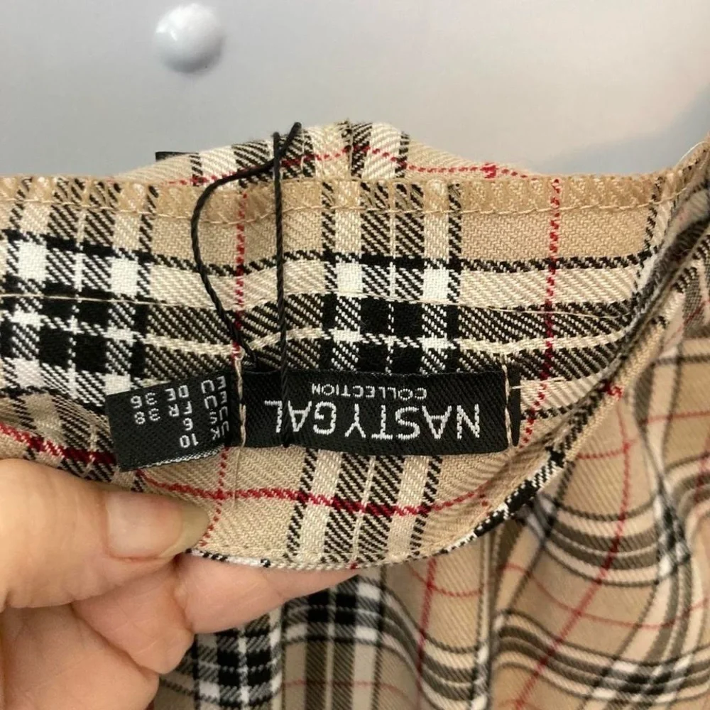 Tan plaid trousers Nastygal 6 NWT